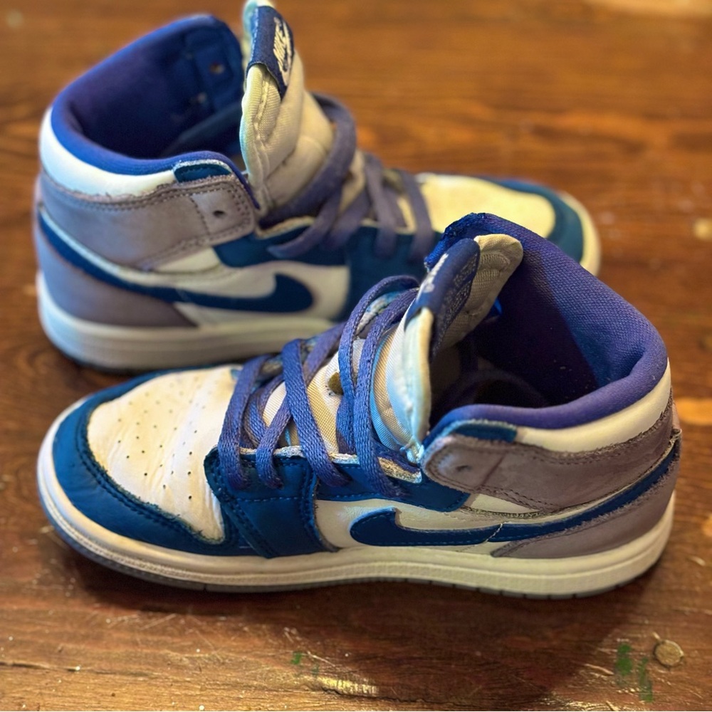Preloved Nike Jordan 1 Retro High OG True Blue (TD) - Picture 5 of 12